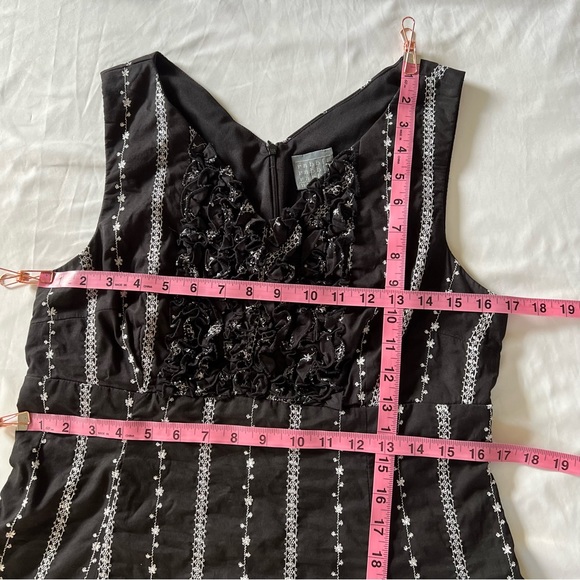 VTG Rabbit Rabbit Rabbit Designs Ruffle Floral Embroidered Fit & Flare Dress 12 - Picture 13 of 14